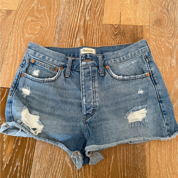 Madewell Women's Size 27 Blue Distressed Relaxed Denim Shorts - Picture 6 of 13